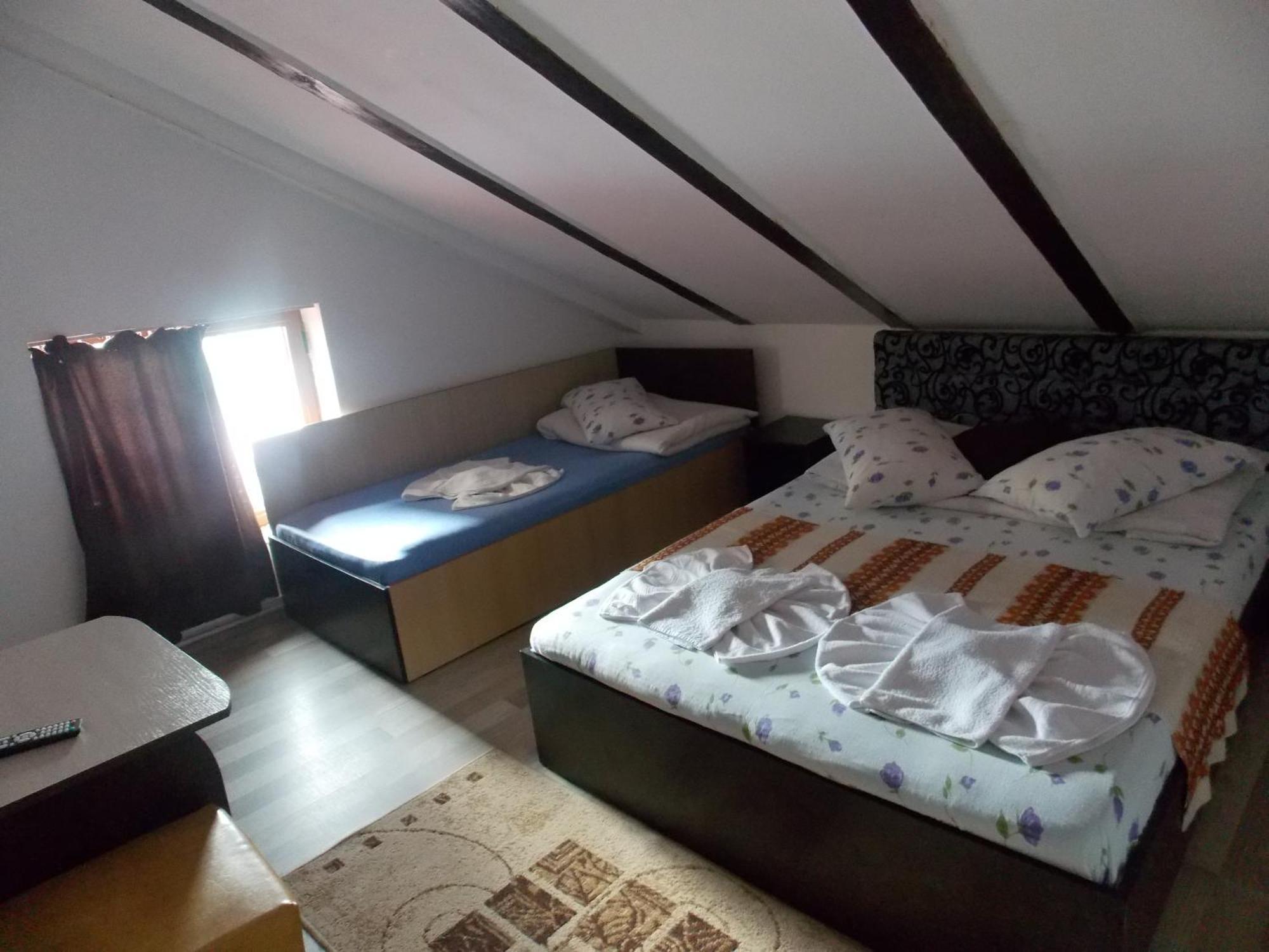 Pensiunea Paradis Rânca Exteriér fotografie